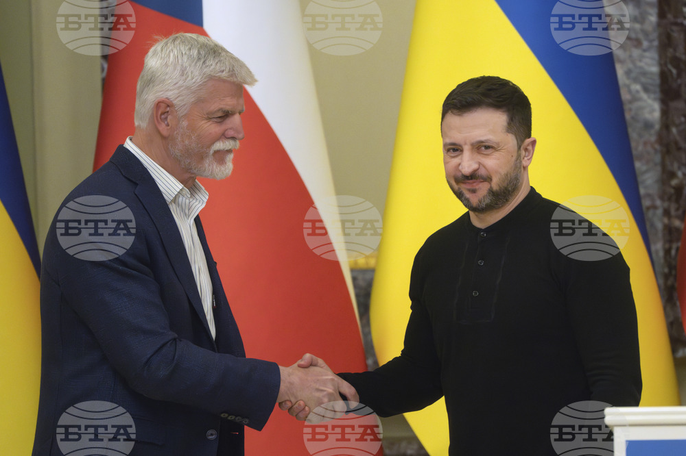 Чешкият президент Петър Павел пристигна на посещение в Украйна