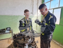 Село Владимирово - Най-добър млад автомонтьор и водач на автомобил“ - състезание