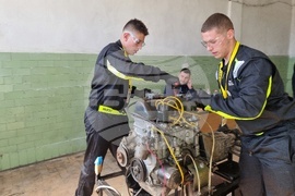 Село Владимирово - Най-добър млад автомонтьор и водач на автомобил“ - състезание