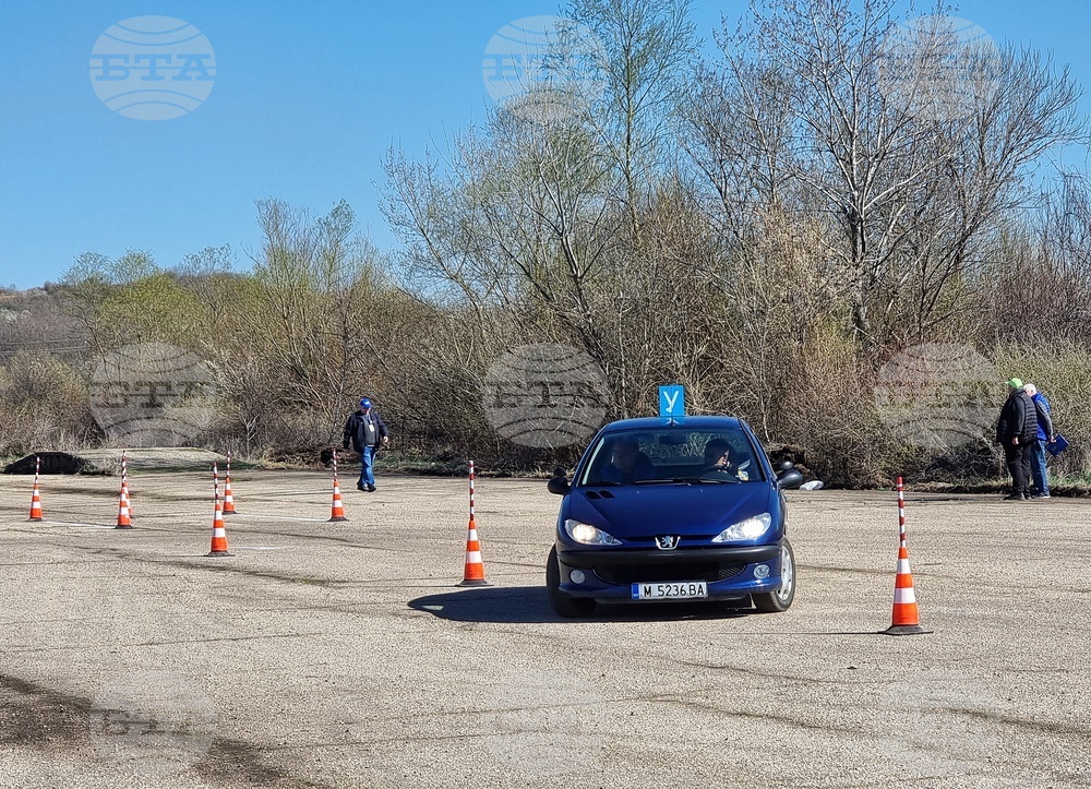 Село Владимирово - Най-добър млад автомонтьор и водач на автомобил“ - състезание