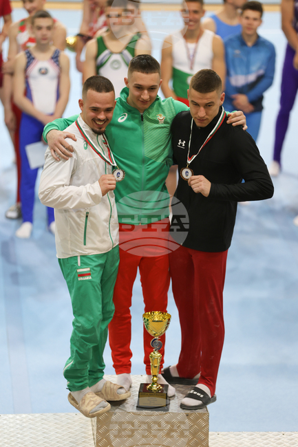 Даниел Трифонов от клуб Левски-Спартак стана шампион в многобоя при мъжете на Държавното първенство по спортна гимнастика в Благоевград