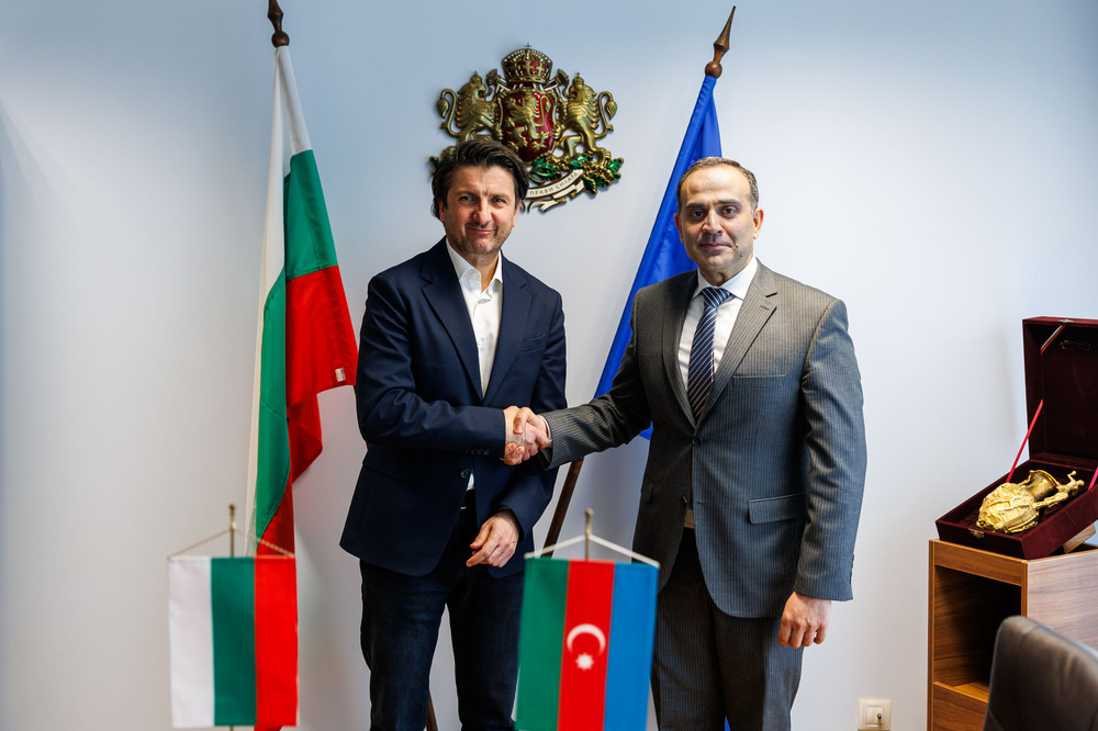 Bulgarian Tourism Minister, Azerbaijani Ambassador to Bulgaria Discuss Bilateral Cooperation
