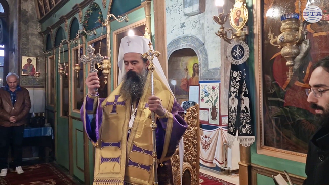 Патриарх Даниил отслужи Преждеосвещена света литургия заедно с духовници от Софийска митрополия и Ихтиманска духовна околия
