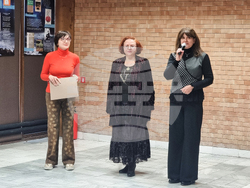 Добрич - изложба - Елисавета Багряна