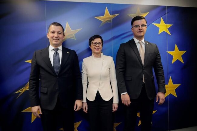 МИНА: Черна гора постигна голям напредък по пътя си към ЕС, каза еврокомисарят по разширяването Марта Кос