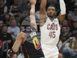 Cavaliers Suns Basketball