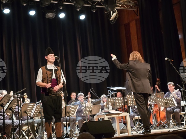 Добрич - Оркестър за народна музика на БНР - турне