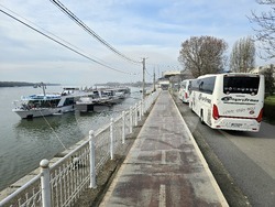 Видин - круизен кораб - туристи