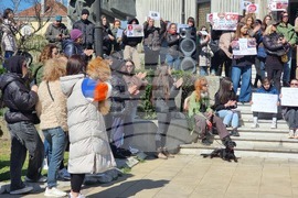 Варна - насилие над животни - протест
