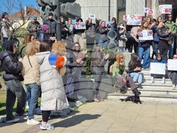 Варна - насилие над животни - протест