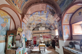 Село Радибош - килийно училище и църква