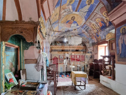 Село Радибош - килийно училище и църква