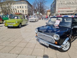 Кюстендил - изложение на ретро автомобили - благотворителна кауза
