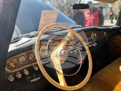 Кюстендил - изложение на ретро автомобили - благотворителна кауза