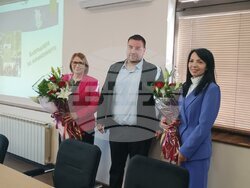 Пловдив - Областен управител - студенти