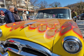 Стара Загора - ретро автомобили - изложение