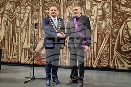 Велико Търново - почетни граждани