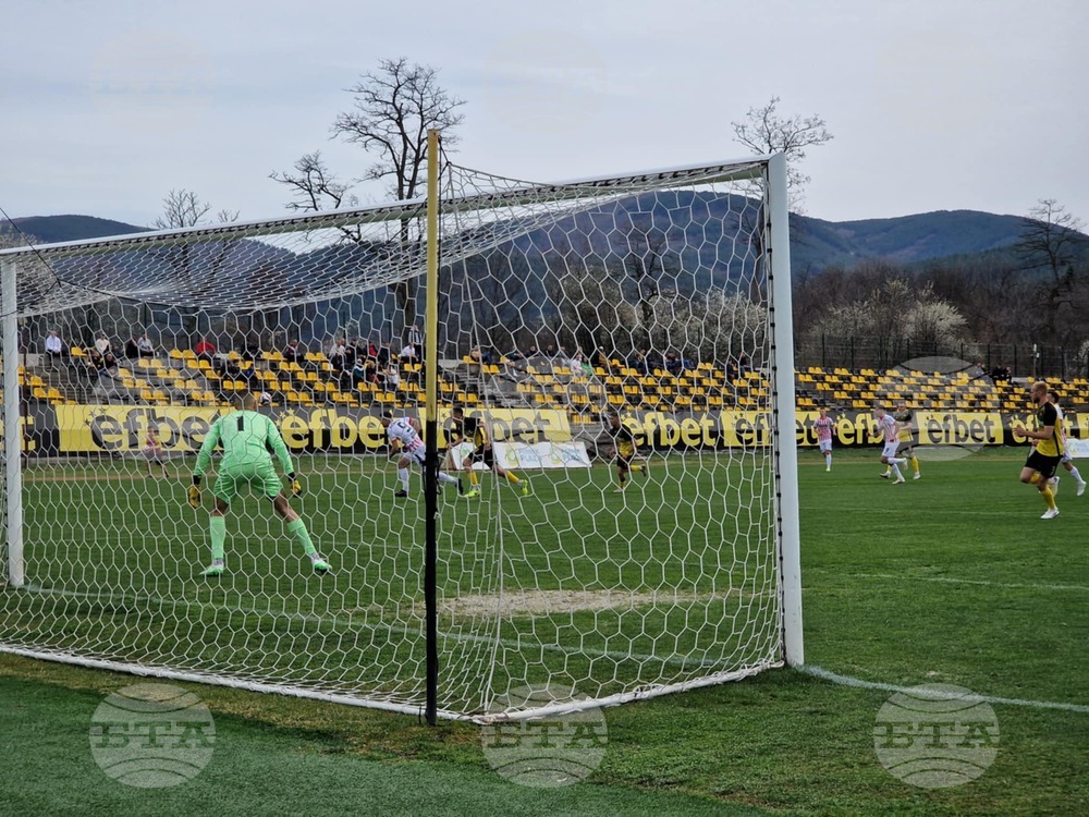 Добруджа победи Миньор като гост и оглави класирането във Втора лига