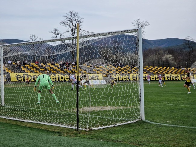 Добруджа победи Миньор като гост и оглави класирането във Втора лига