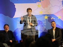 Пловдив - Програма за училища посланици на Европейския парламент (ЕPАS)