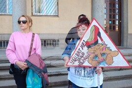 Хасково - протест срещу насилието над животни