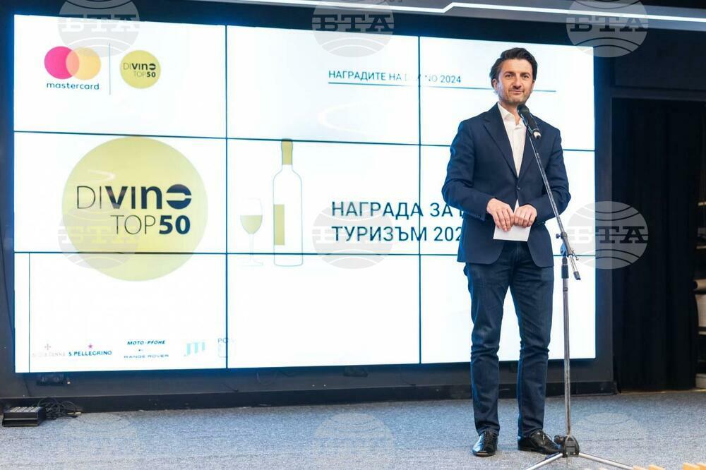 Виненият туризъм е невъзможен, ако браншът няма обща визия за развитие и не е обединен, каза министър Мирослав Боршош