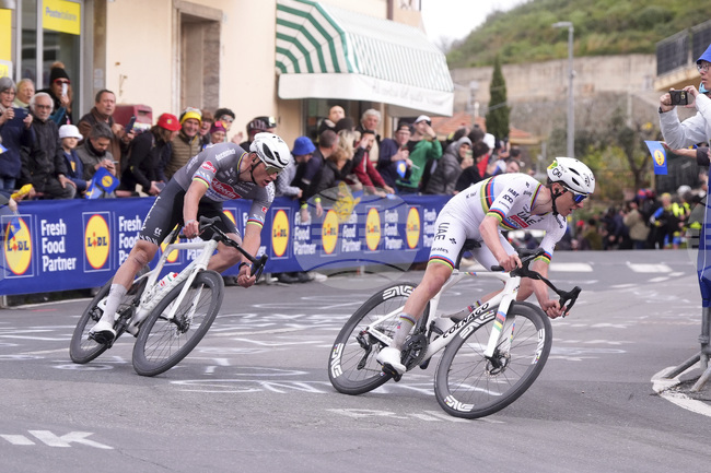 Шампионът в Тур дьо Франс Тадей Погачар ще участва за първи път в пробега Париж - Рубе