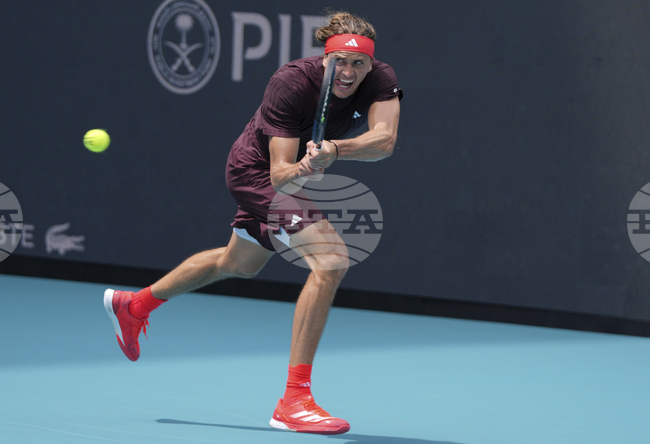 Александър Зверев надви Джейкъб Фиърнли и записа историческа победа на турнира по тенис в Маями