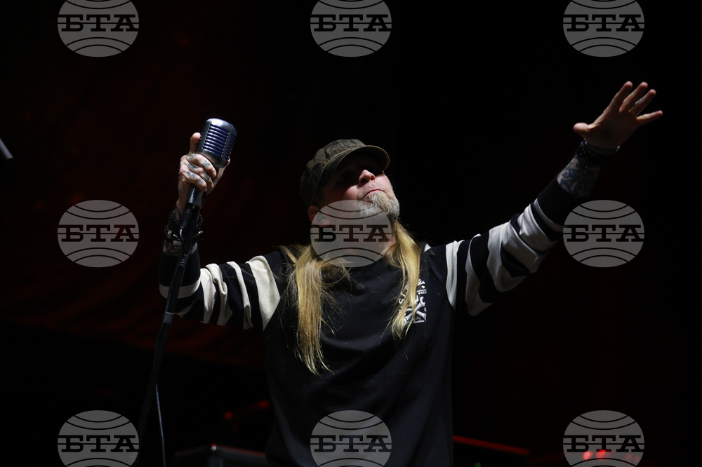 Концерт - „Драунинг Пуул” (Drowning Pool)