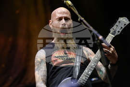 Концерт - „Драунинг Пуул” (Drowning Pool)