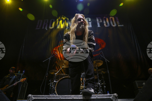 Концерт - „Драунинг Пуул” (Drowning Pool) 