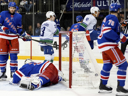 Canucks Rangers Hockey