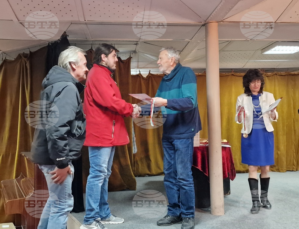 Свищов - Национален фестивал на любителските камерни и кафе-театри - награждаване