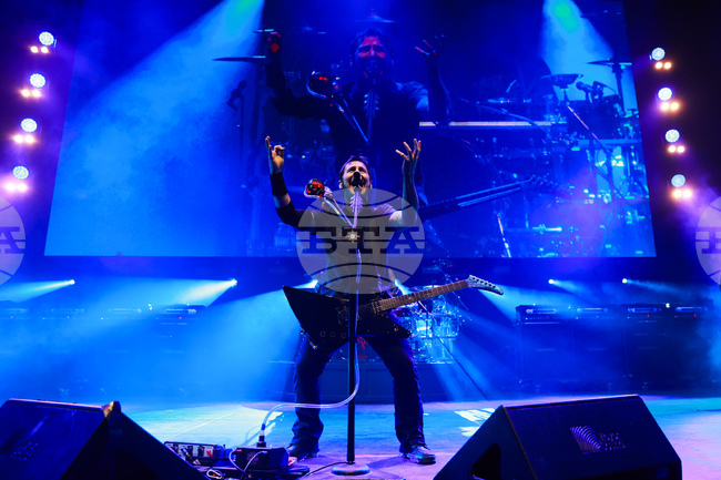 Godsmack към публиката в София: Вие сте най-яката публика в Европа