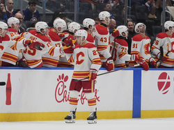 Flames Islanders Hockey