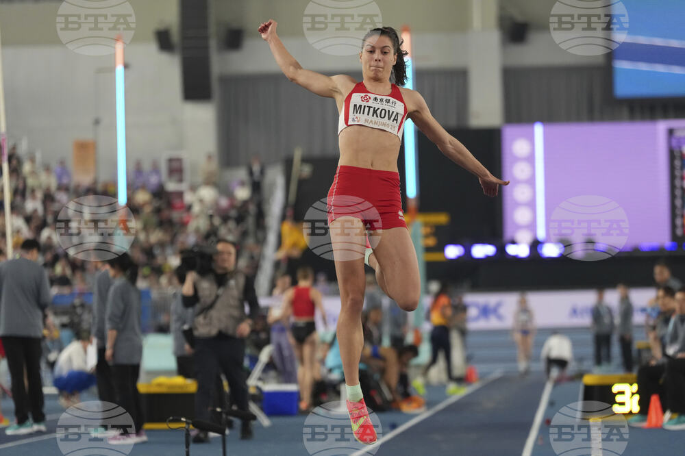 Пламена Миткова има разкъсване на прасеца на десния крак, съобщи нейният треньор