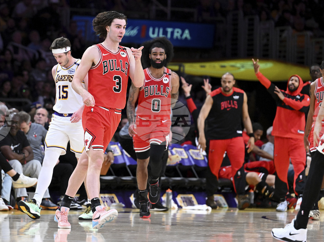 Лос Анджелис Лейкърс загуби у дома от Чикаго Булс при завръщането в игра на ЛеБрон Джеймс