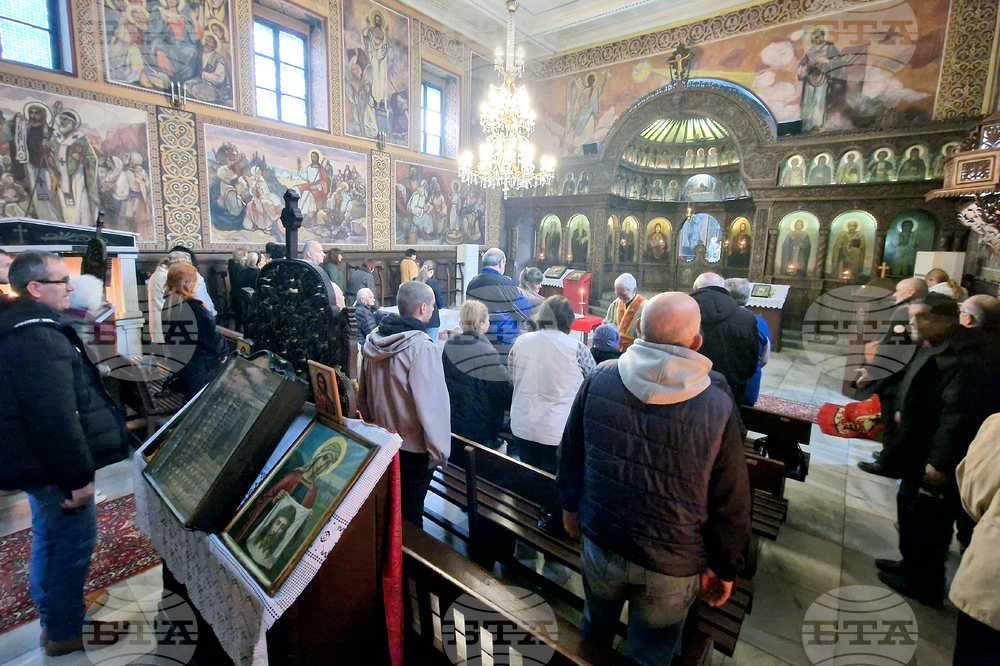 Търговище - Кръстопоклонна неделя - отец Славчо Проданов