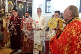 Кюстендил - Света литургия - Неделя Кръстопоклонна