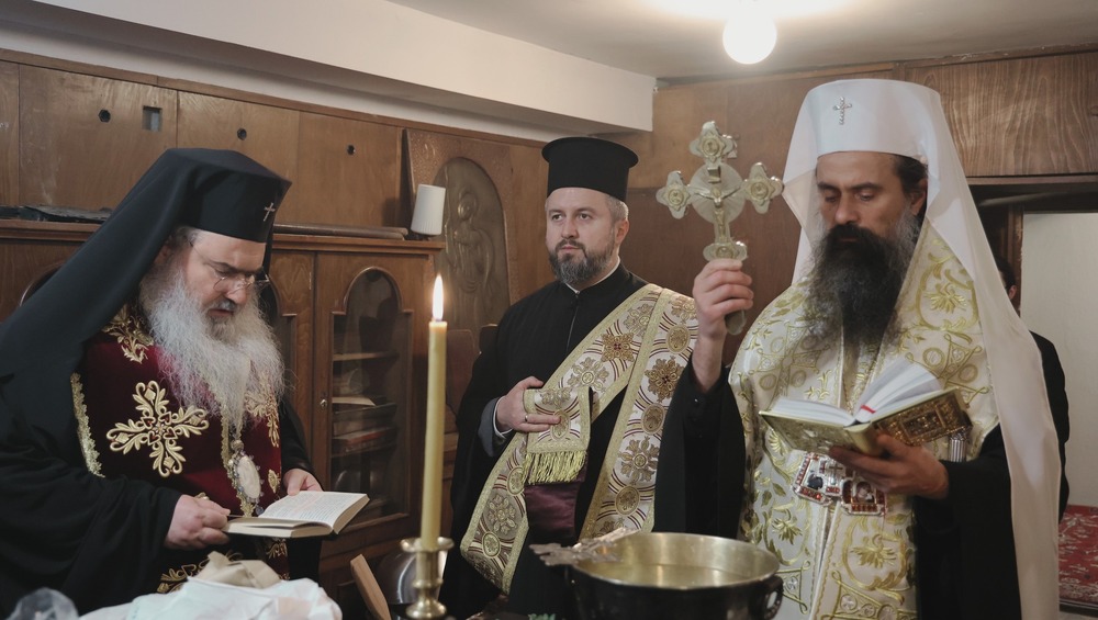 Патриарх Даниил освети съставките за деветото варене на светото миро в Българската православна църква - Българска патриаршия