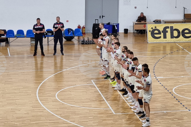 Дея спорт се наложи в три гейма срещу Монтана в шампионата по волейбол