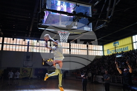 Перник - баскетбол - Мач на звездите - Българи - Чужденци