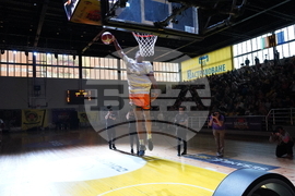 Перник - баскетбол - Мач на звездите - Българи - Чужденци