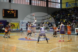 Перник - баскетбол - Мач на звездите - Българи - Чужденци