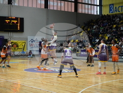 Перник - баскетбол - Мач на звездите - Българи - Чужденци