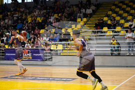 Перник - баскетбол - Мач на звездите - Българи - Чужденци