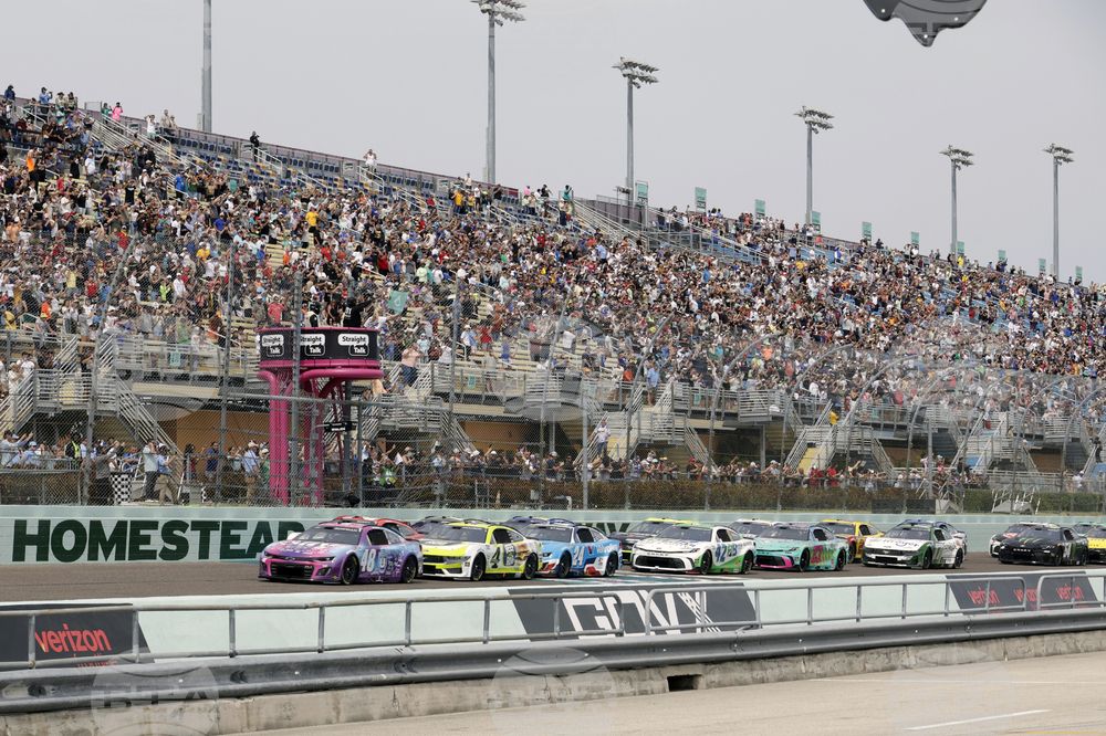 NASCAR Homestead Auto Racing