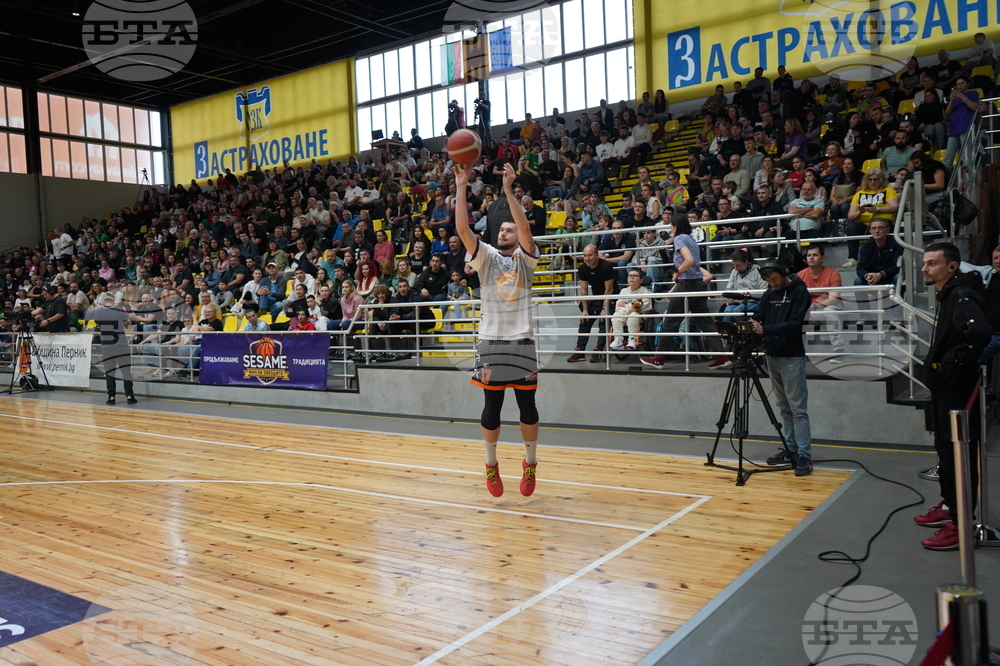 Перник - баскетбол - Мач на звездите - Младите и Опитните