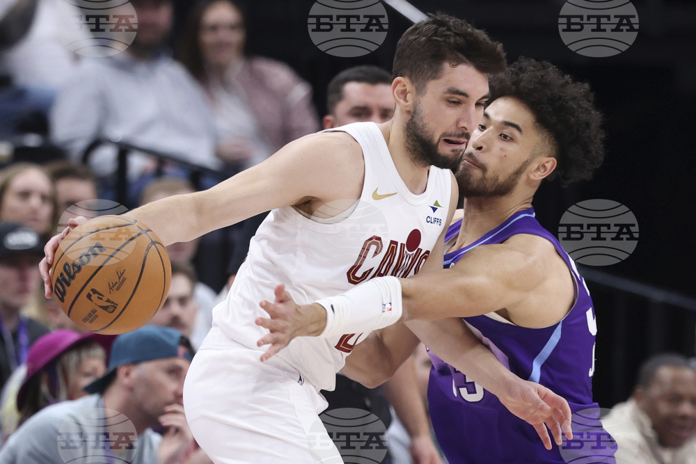 Cavaliers Jazz Basketball
