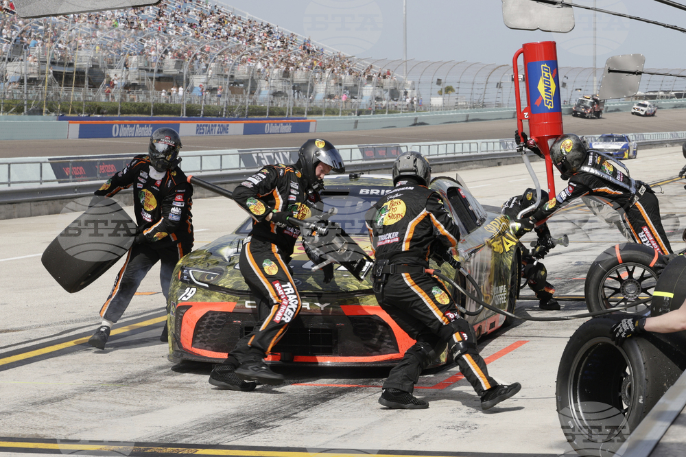 NASCAR Homestead Auto Racing